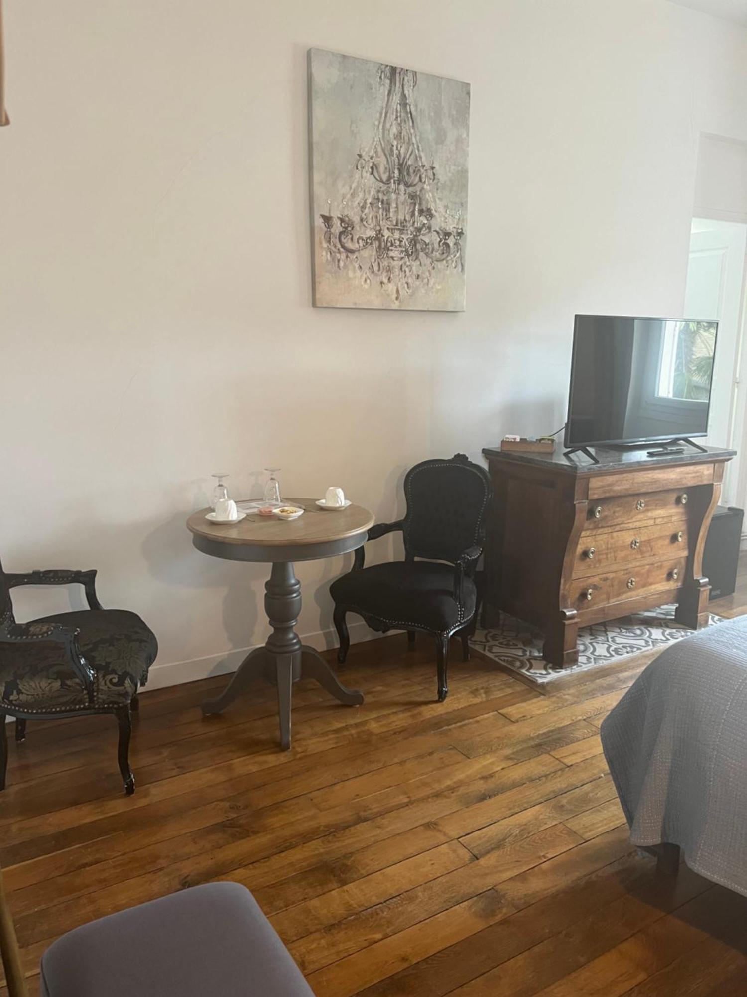 Bed & Breakfast Le Clos D 'ay